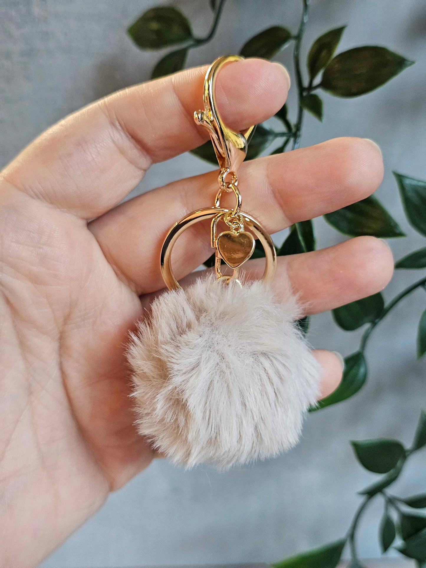 Natural 5cm Pom Pom