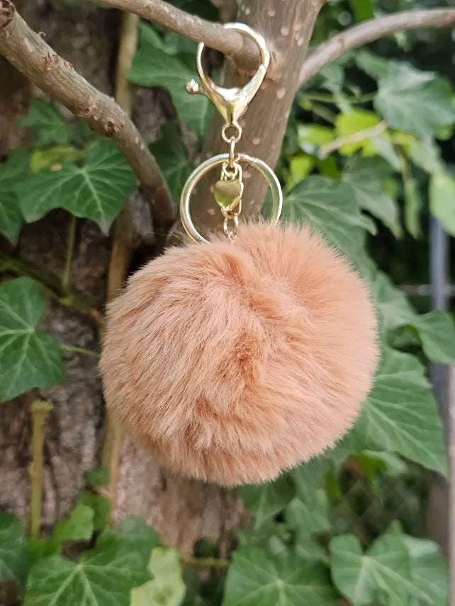 Maple 8cm Pom Pom