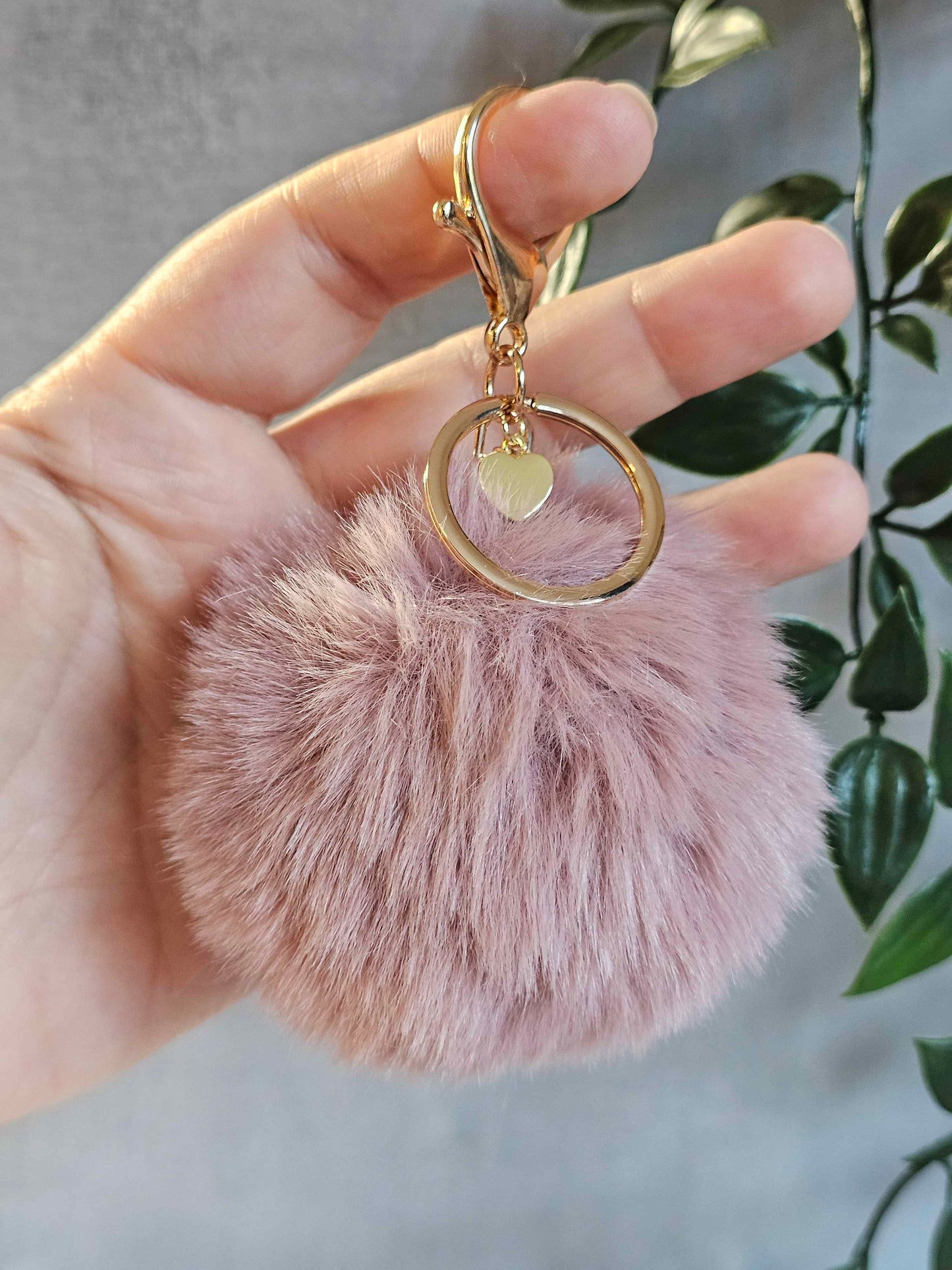 Dusty Plum 8cm Pom Pom