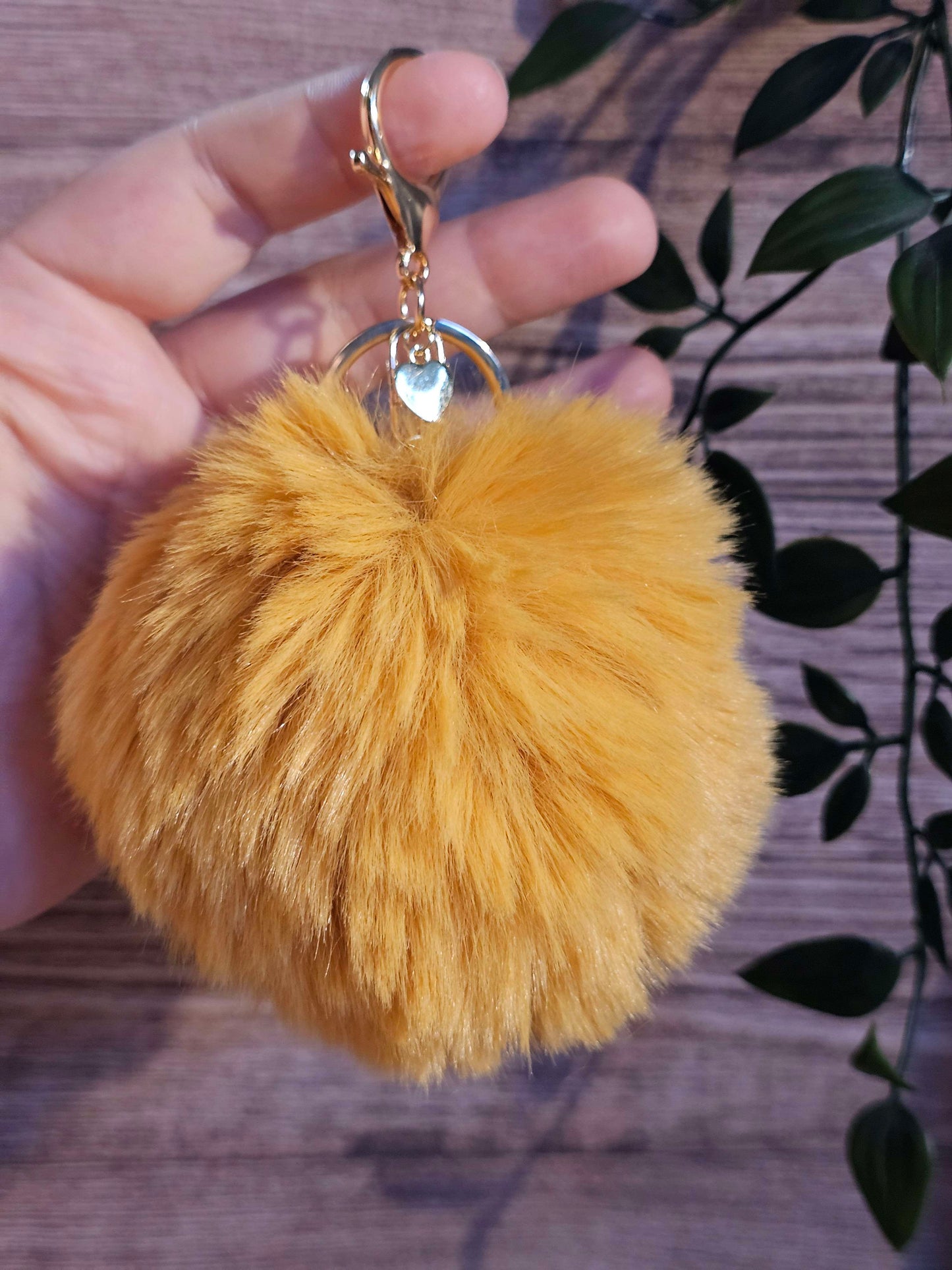Mustard 10cm Soft Pom